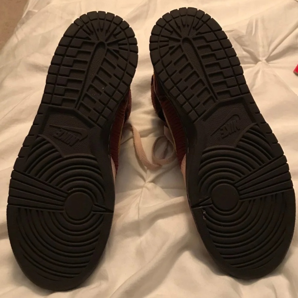 Nike Dunks - image 3